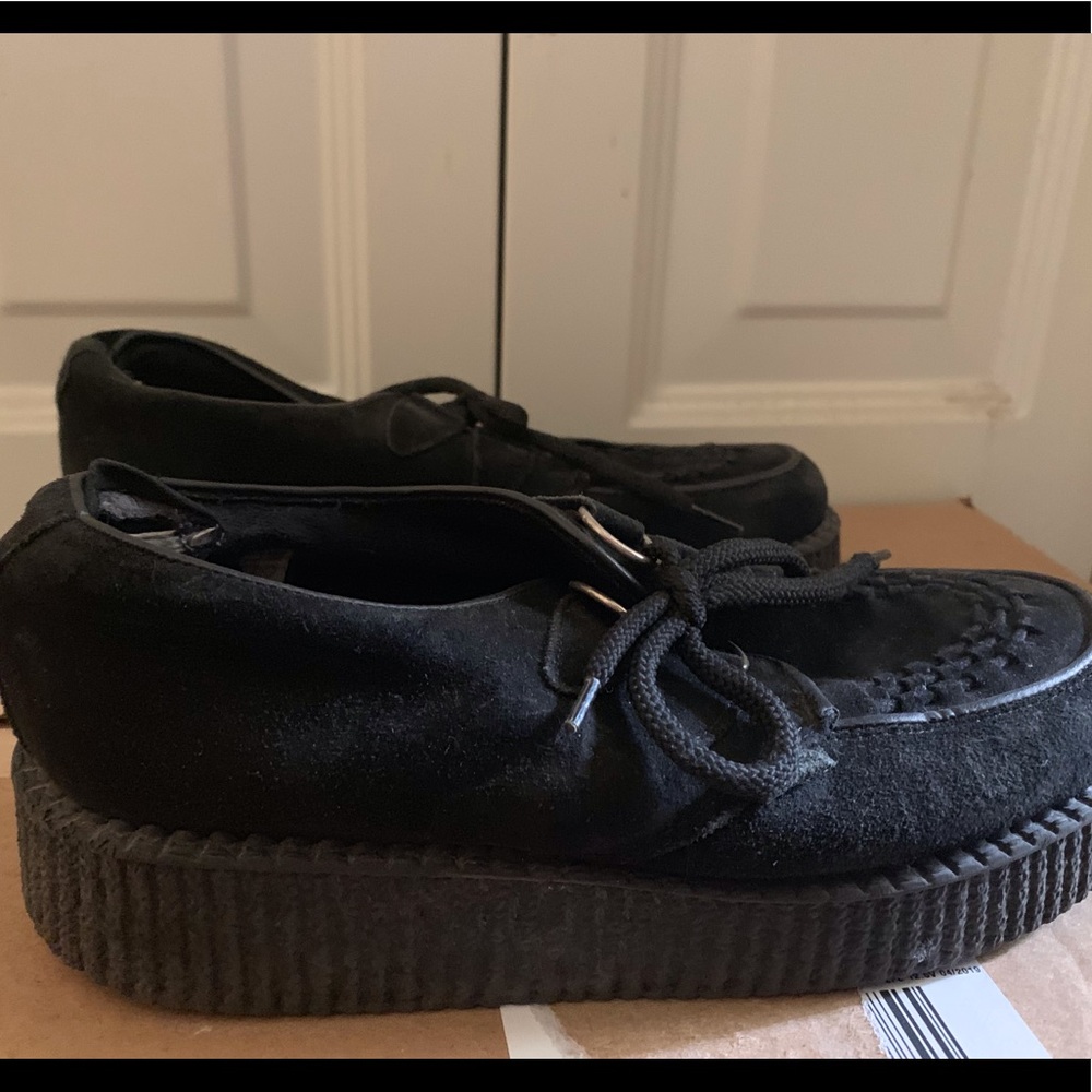 SIZE 9 CREEPERS